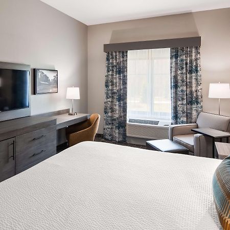 Best Western Plus Lawrenceburg Bagian luar foto